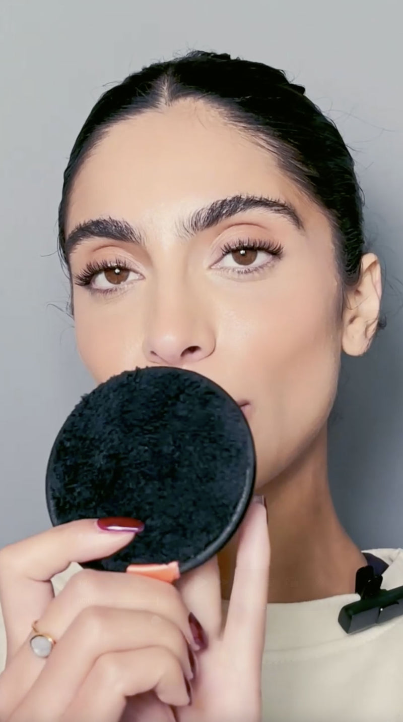 Lash removal